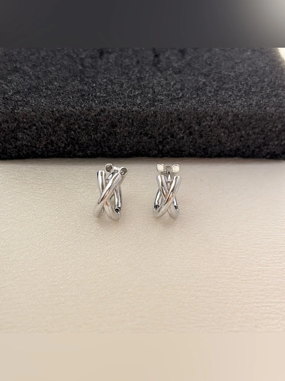 12mm Small Hoop Earrings for Men Women Streetwear Punk Hip Hop Unisex Earrings